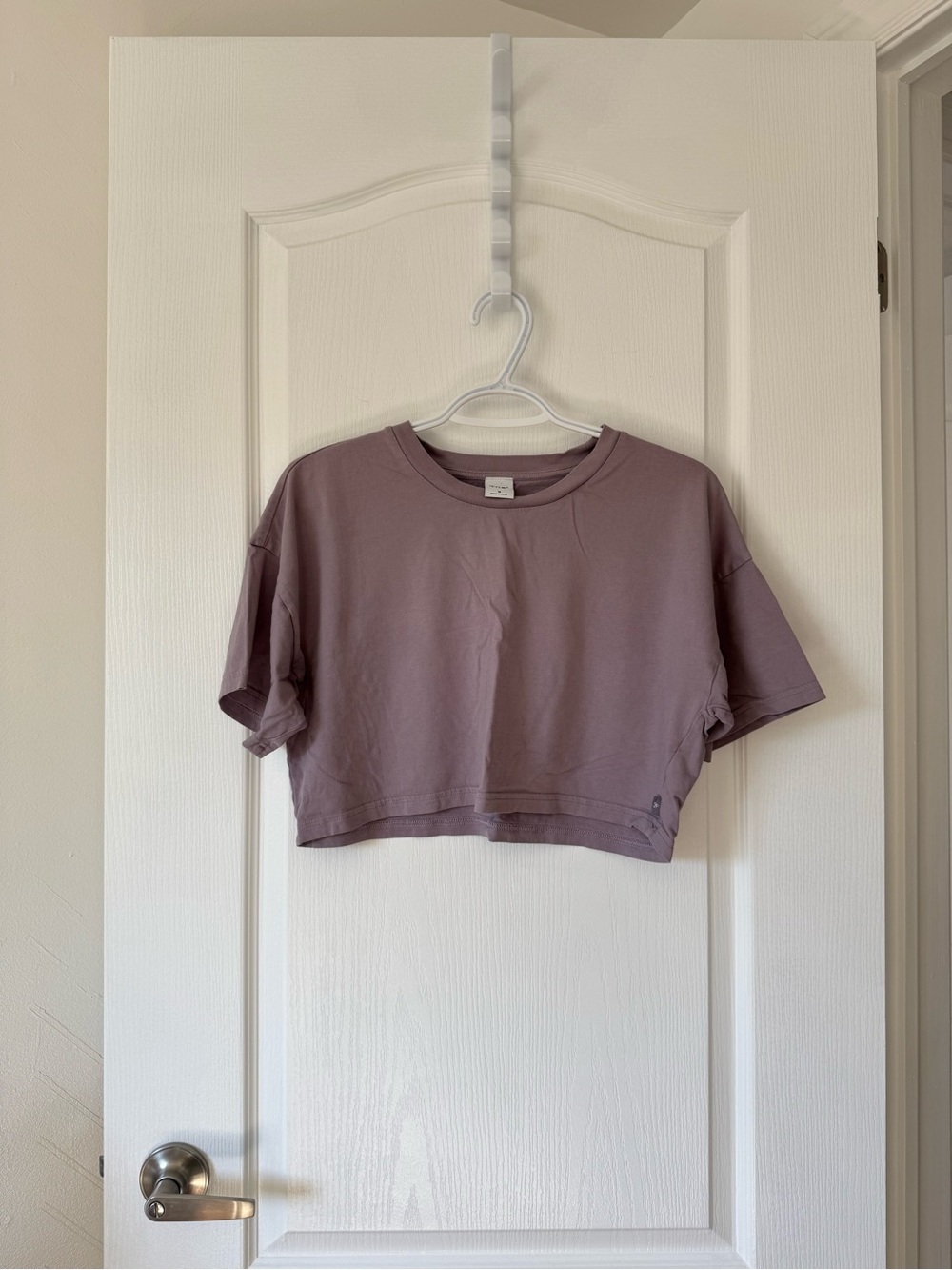 TNA crop tee